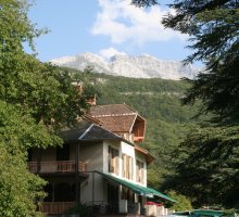 Restaurant à la plage de Talloires