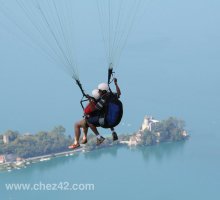 Découvrez le vol libre lors d'un baptême en parapente